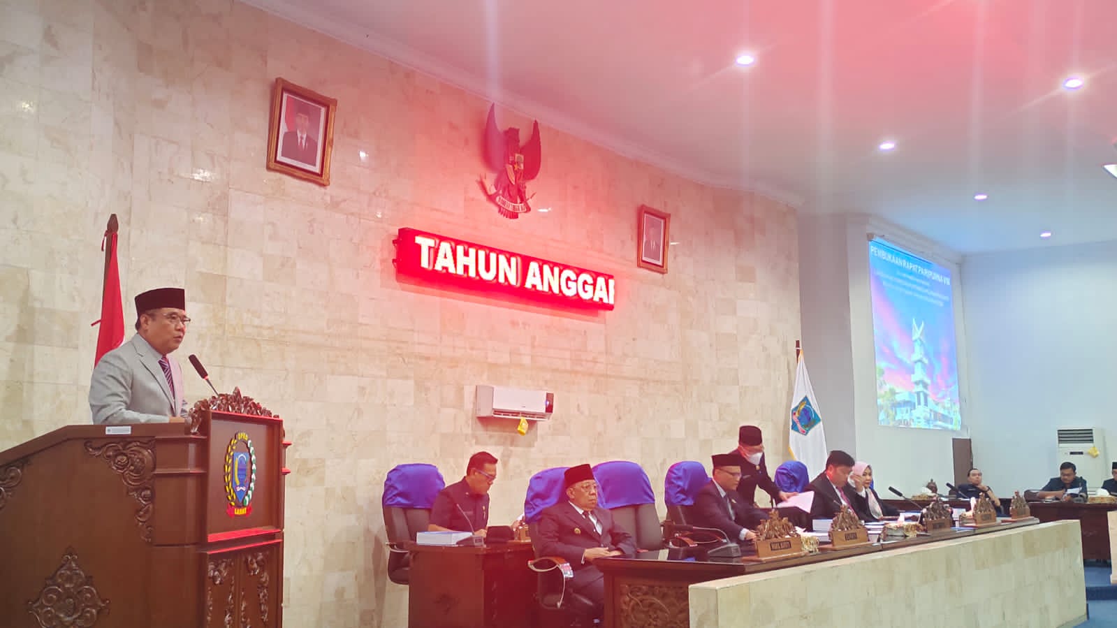 DPRD Lahat Gelar Rapat Paripurna Vlll dalam Rangka Membahas LKPJ Bupati Lahat Tahun Anggaran 2022